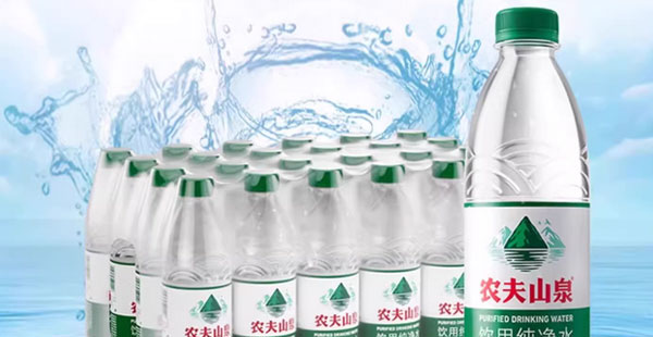 農夫山泉綠瓶水布局品牌戰(zhàn)略，低價搶占市場高地